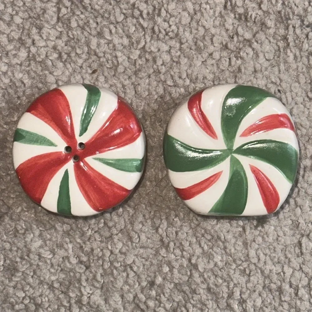 Holiday Candy Salt & Pepper Shakers!